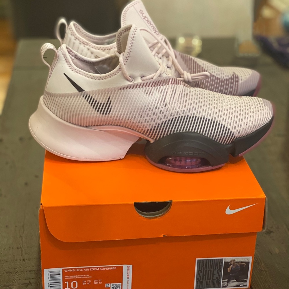 Women’s Nike Air Zoom Super Rep Size 10
